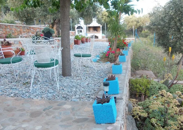 Дом отдыха Mourtero House