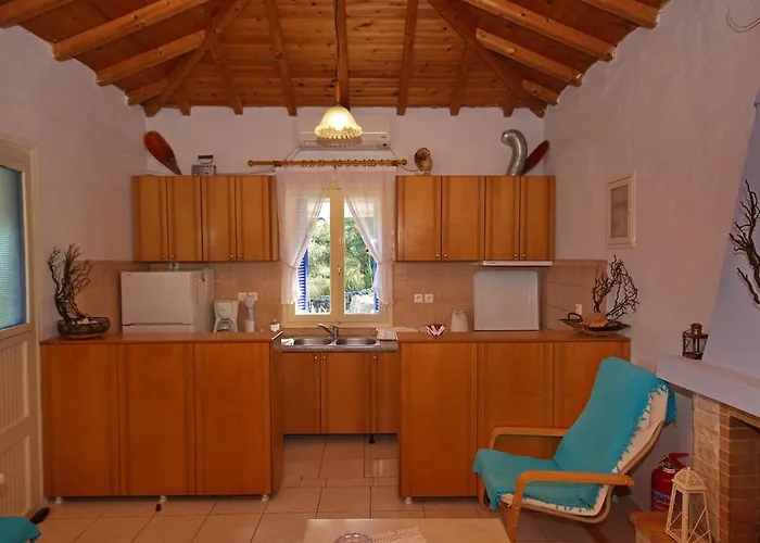 Mourtero House Дом отдыха Kalamakia